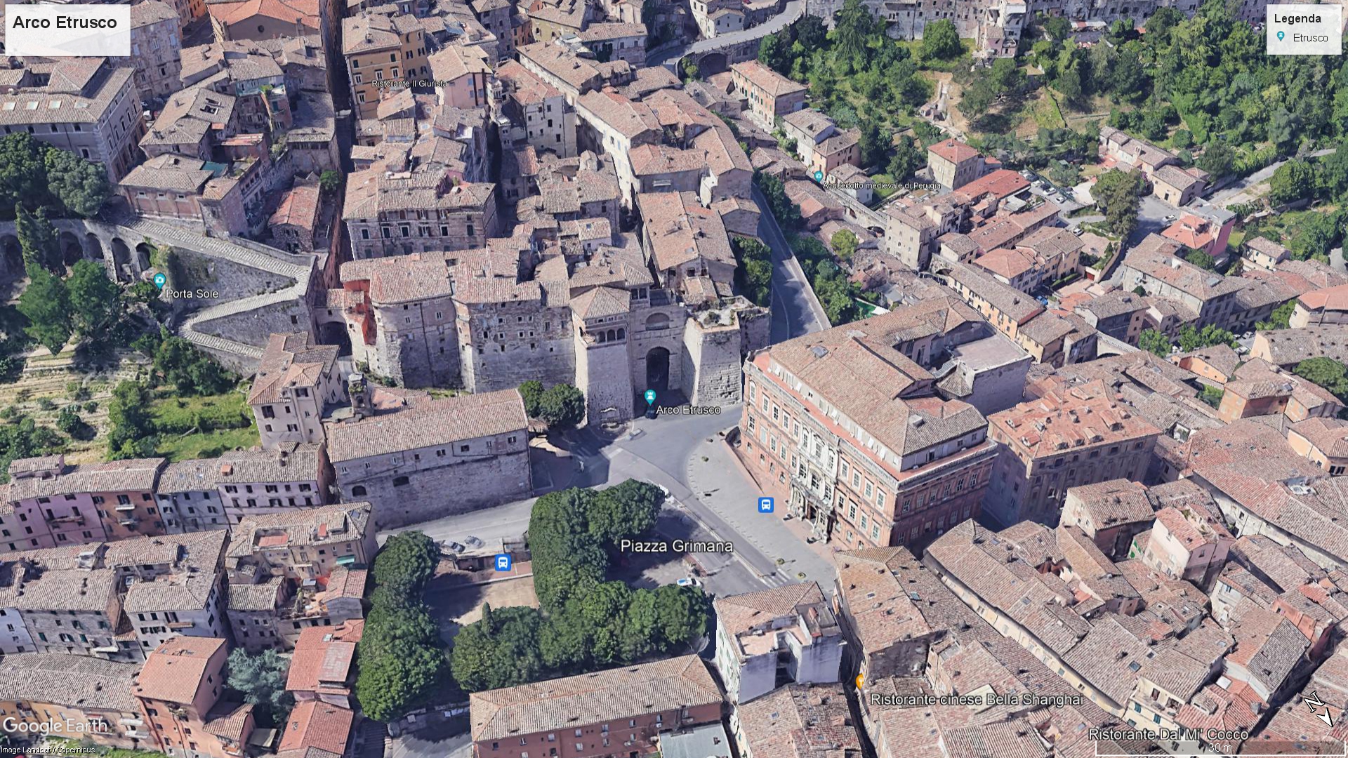 Perugia - Sede della Soprintendenza - Arco Etrusco